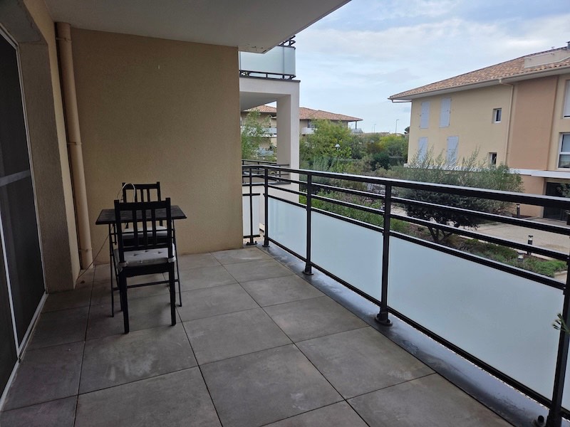 Apartment - SIX-FOURS-LES-PLAGES