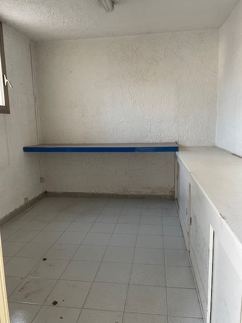Local Commercial - SANARY-SUR-MER