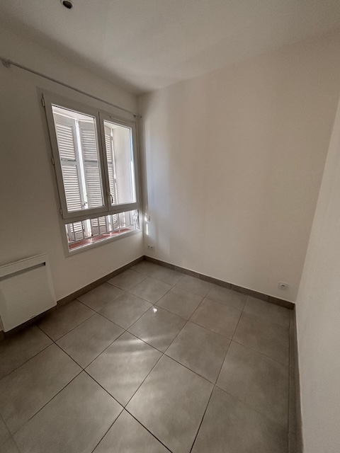 Appartement - OLLIOULES