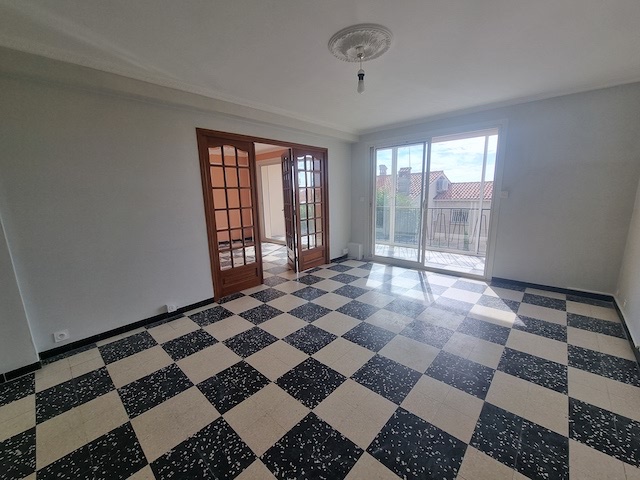Appartement - SIX-FOURS-LES-PLAGES