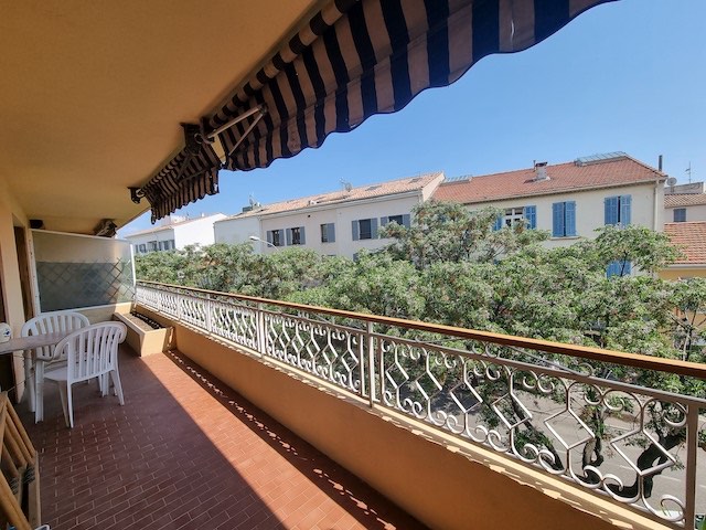 Location Appartement SANARY-SUR-MER