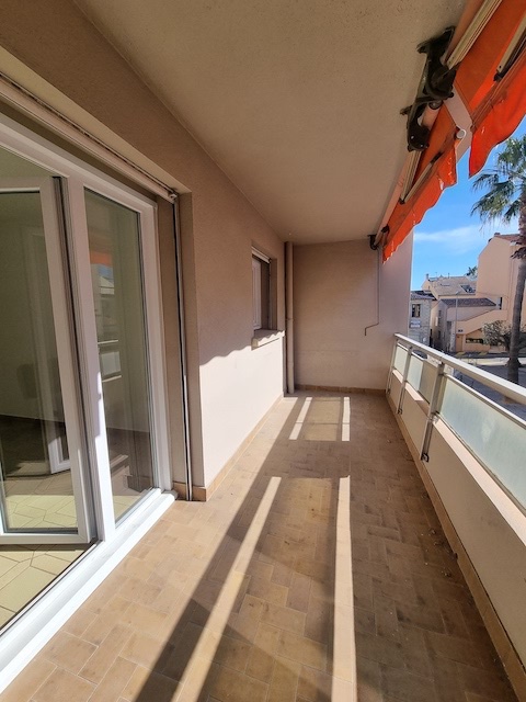 Appartement - SANARY-SUR-MER