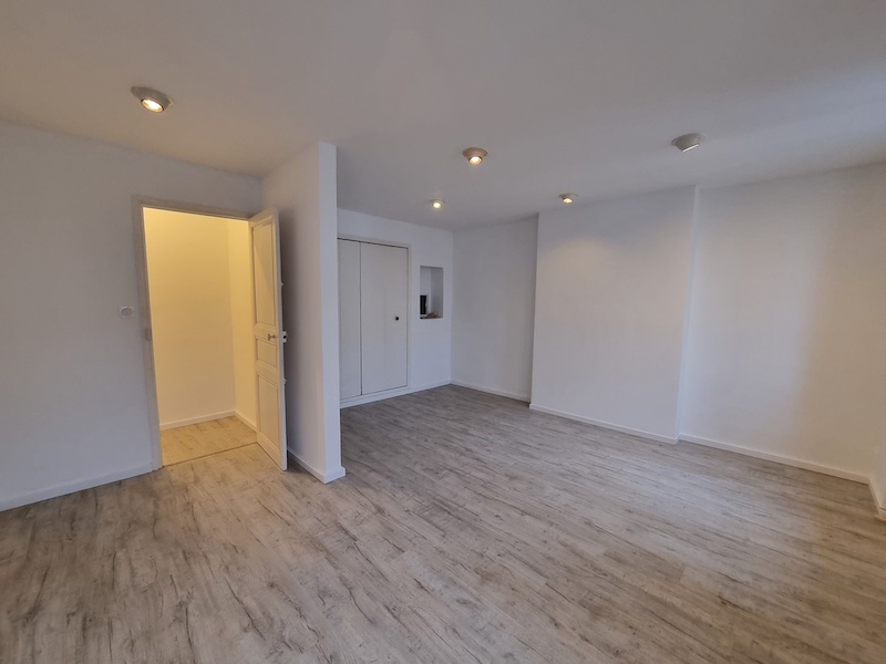 Local Commercial - TOULON