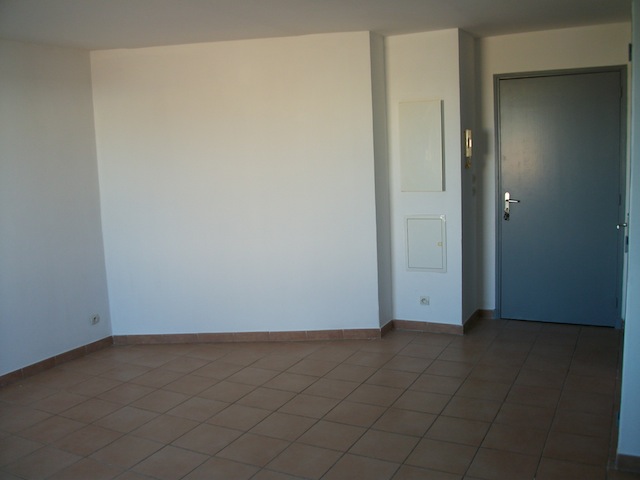 Apartment - OLLIOULES