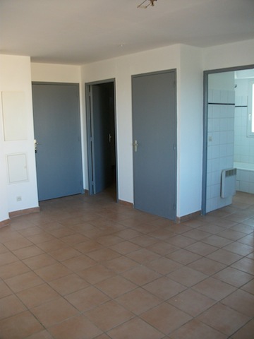 Apartment - OLLIOULES