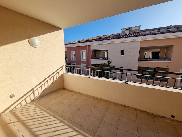 Appartement - SIX-FOURS-LES-PLAGES