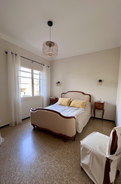Maison-Villa - SANARY-SUR-MER