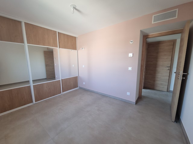 Apartment - SIX FOURS