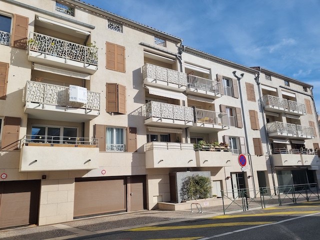 Location Appartement SANARY-SUR-MER