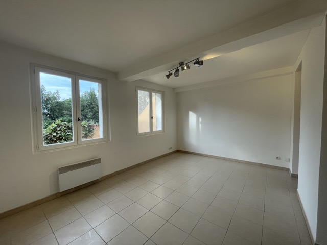 Apartment - OLLIOULES