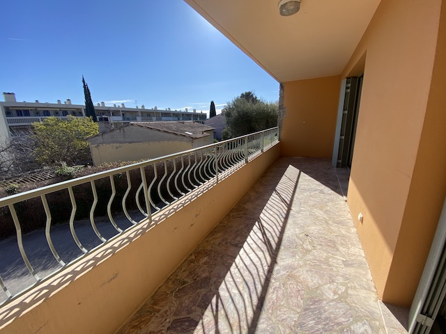 Apartment - OLLIOULES